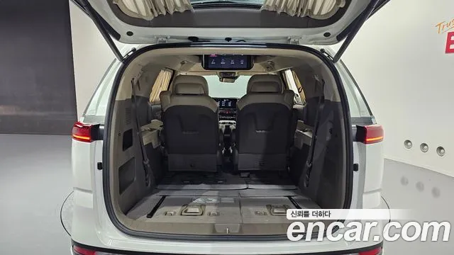 Kia Canival Carnival 4 поколение Дизель 7 мест Hi-Limousine — Фото автомобиля 25