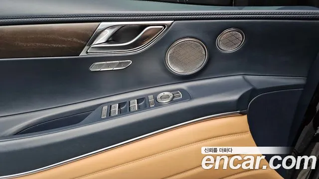 Genesis GV80 — Фото автомобиля 19