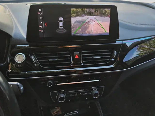 BMW 1 Series — Фото автомобиля 13