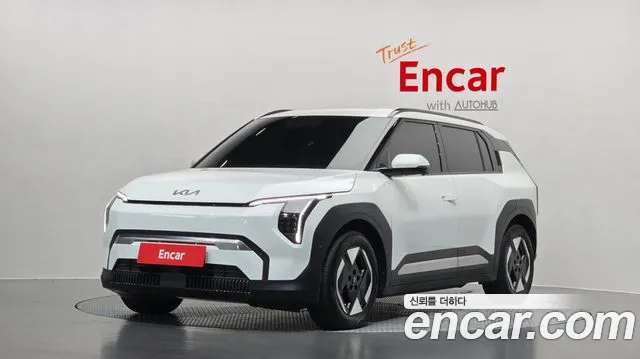 Фотография автомобиля — Kia EV3
