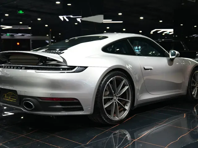 Porsche 911 — Фото автомобиля 9