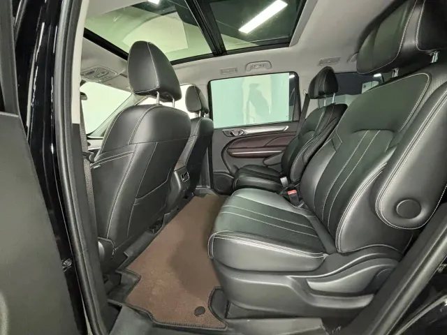 GAC Trumpchi M6 — Фото автомобиля 9
