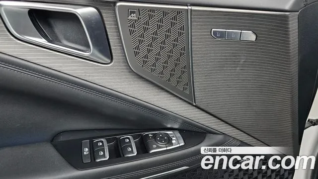 Kia K8 K8 (New) Hybrid — Фото автомобиля 30