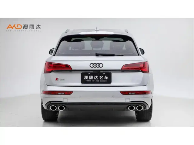 Audi SQ5 — Фото автомобиля 4