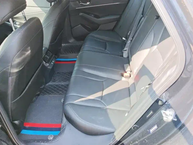 Honda Accord — Фото автомобиля 11