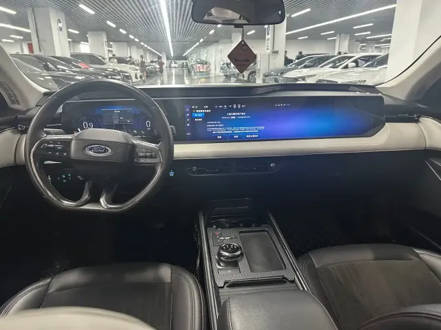 Ford Mondeo — Фото автомобиля 12