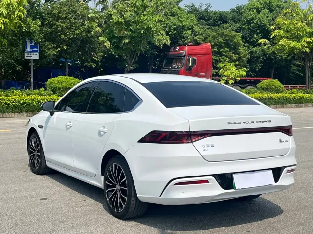 BYD Qin PLUS — Фото автомобиля 4