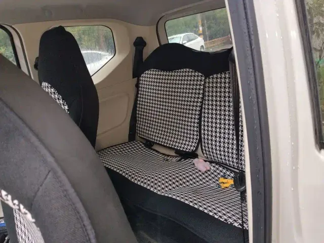 Wuling Hongguang Mini EV — Фото автомобиля 13