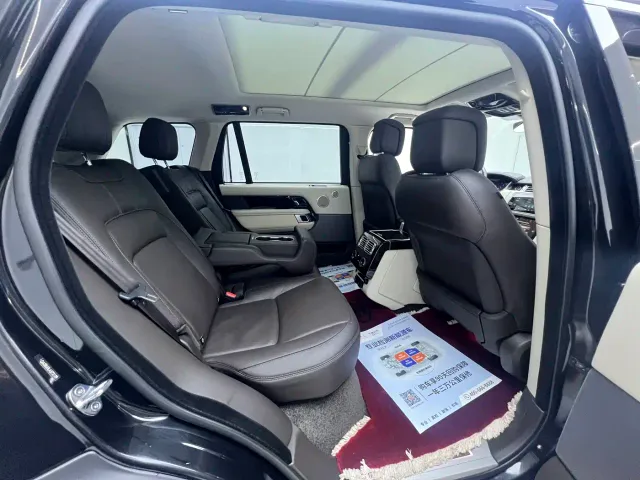 Land Rover Range Rover — Фото автомобиля 10