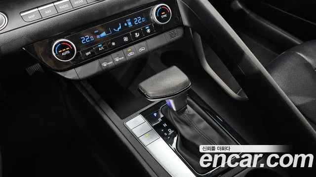 Hyundai Avante CN7 — Фото автомобиля 12