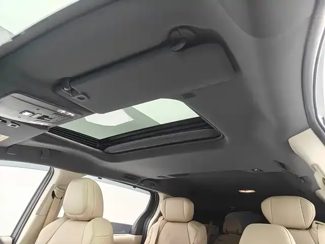 Toyota Sienna — Фото автомобиля 8