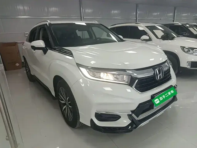 Honda Avancier — Фото автомобиля 3