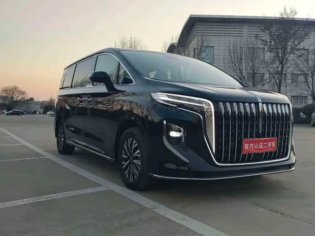 Hongqi HQ9 PHEV — Фото автомобиля 3