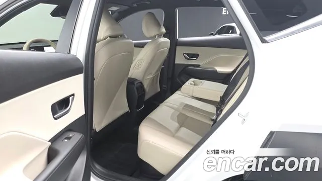 Hyundai Kona Inspiration — Фото автомобиля 2