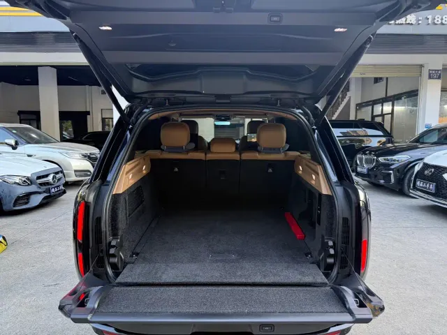 Land Rover Range Rover — Фото автомобиля 16