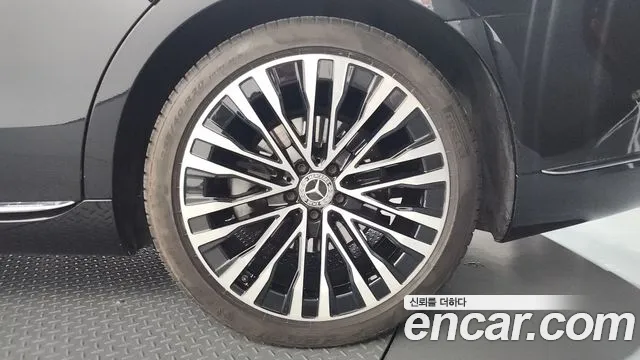 Mercedes-Benz S-Class — Фото автомобиля 17