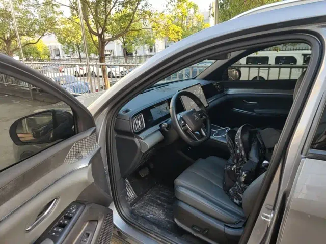 BYD Song Pro — Фото автомобиля 15