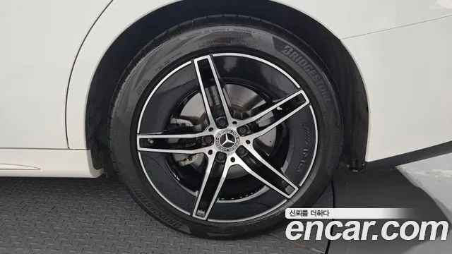 Mercedes-Benz E-Class E-класс W214 — Фото автомобиля 17