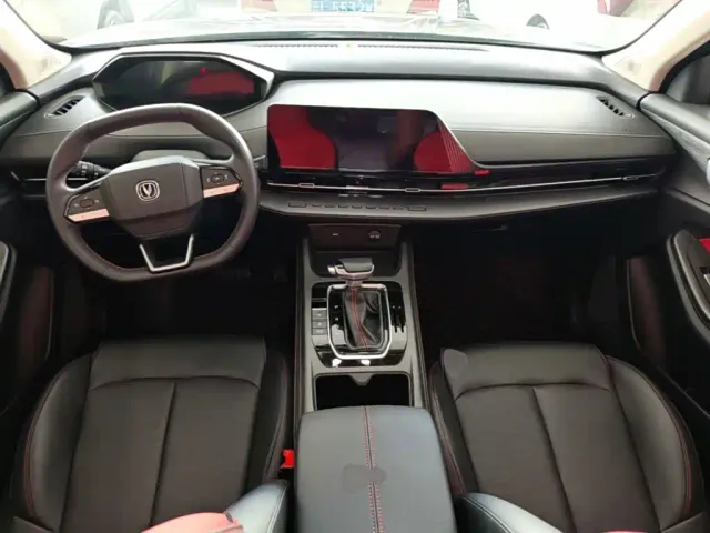 Changan CS55 Plus — Фото автомобиля 9