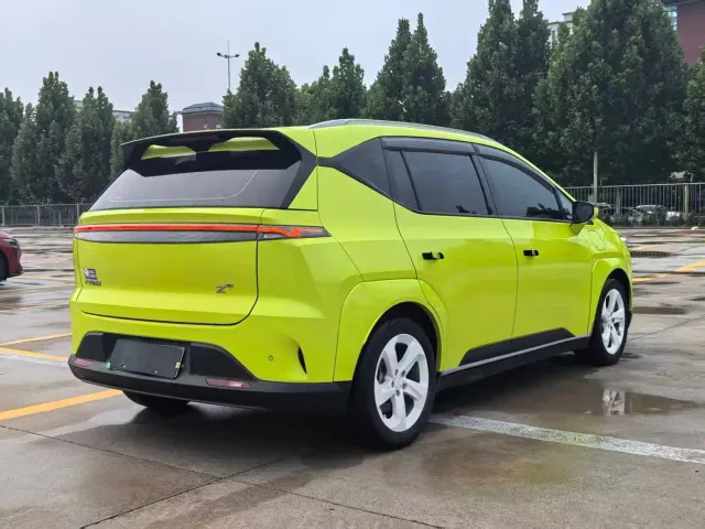 Hycan Z03 — Фото автомобиля 9