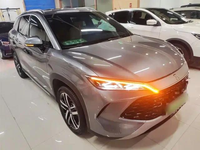 BYD Song L DM-i — Фото автомобиля 3