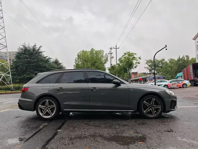 Audi A4 — Фото автомобиля 7