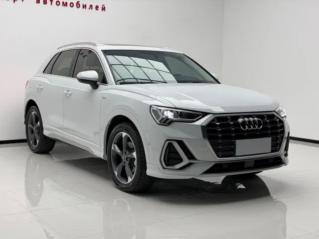 Audi Q3 — Фото автомобиля 3