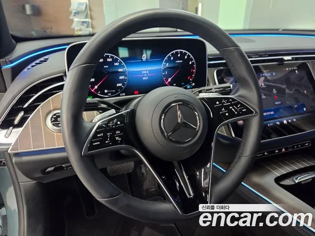 Mercedes-Benz E-Class W214 — Фото автомобиля 16