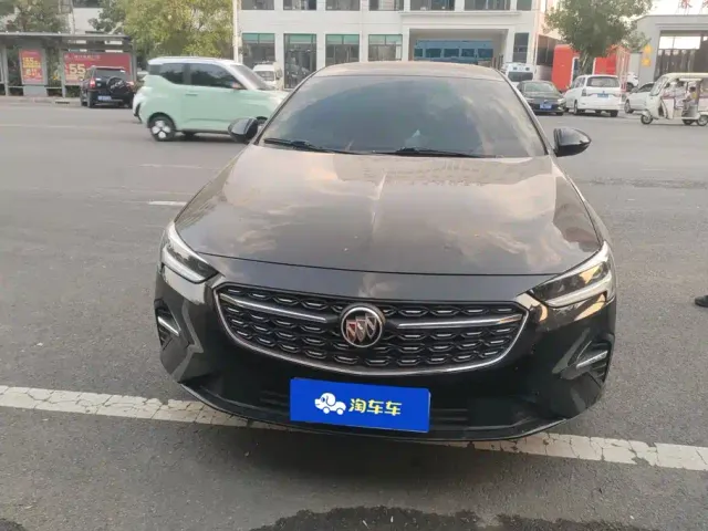 Buick Regal — Фото автомобиля 2