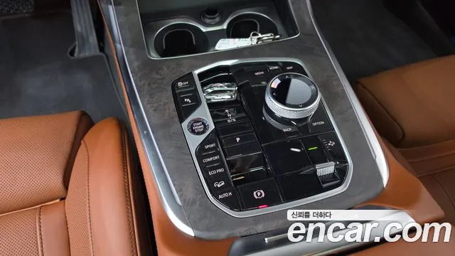 BMW X7 G07 — Фото автомобиля 9
