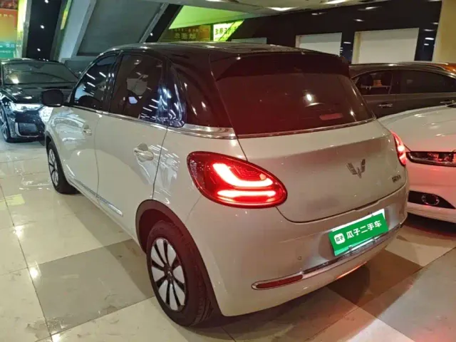 Wuling Bingo — Фото автомобиля 4