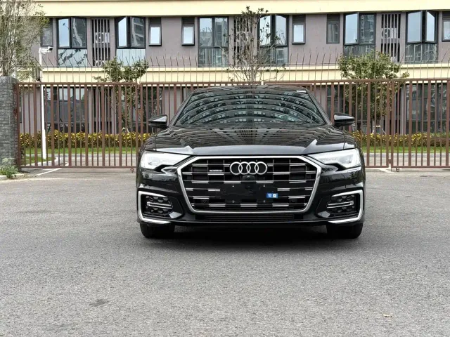 Audi A6L — Фото автомобиля 2
