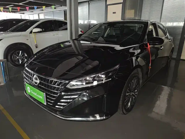 Фотография автомобиля — Nissan Teana