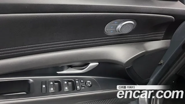 Hyundai Avante CN7 — Фото автомобиля 30