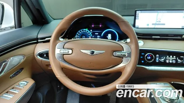 Genesis GV70 — Фото автомобиля 14