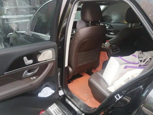 Mercedes-Benz GLE-Class — Фото автомобиля 11