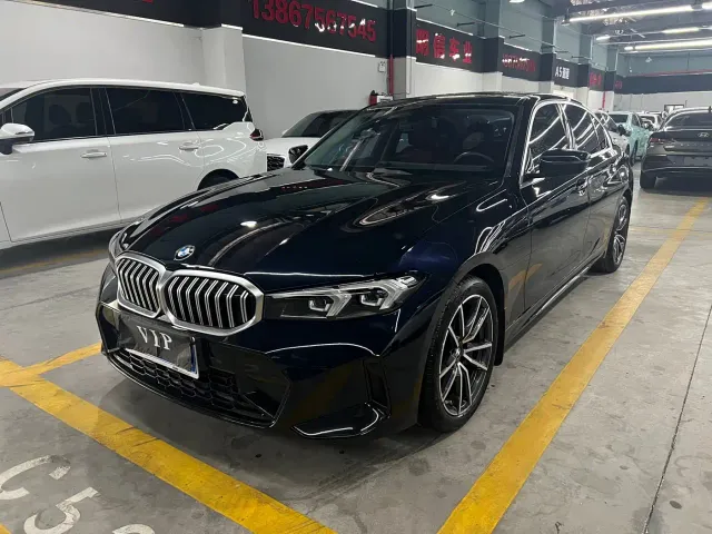 Фотография автомобиля — BMW 3 Series