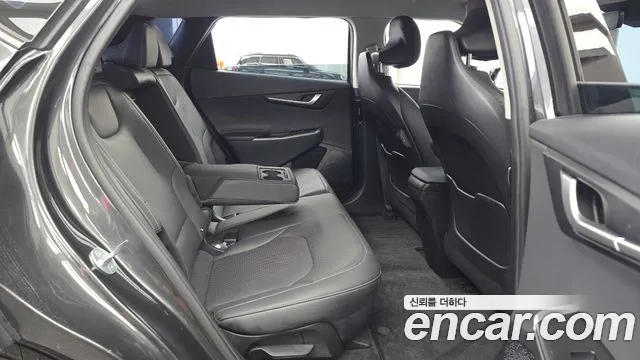 Kia EV6 — Фото автомобиля 18