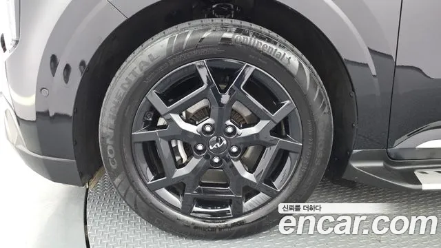 Kia Carnival 4th Gen — Фото автомобиля 5