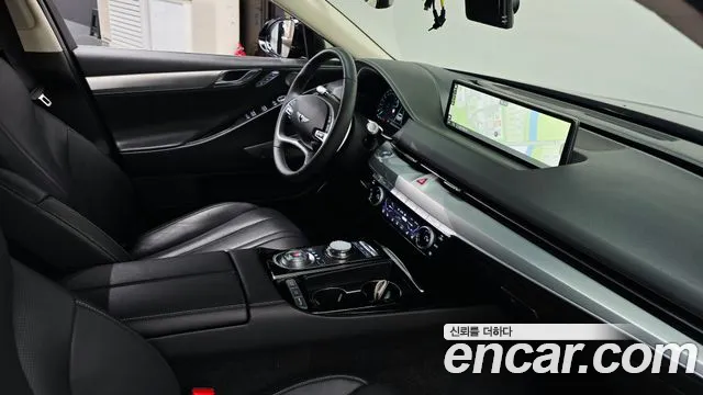 Genesis G80 Electrified G80 (RG3) — Фото автомобиля 17