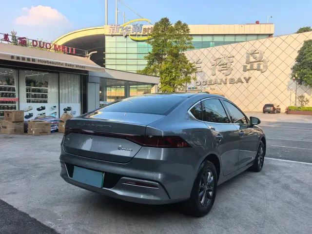 BYD Qin PLUS — Фото автомобиля 4