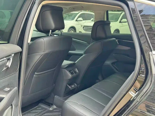Buick LaCrosse — Фото автомобиля 5