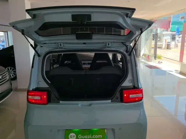 Wuling Hongguang Mini EV — Фото автомобиля 18