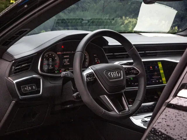 Audi A6L — Фото автомобиля 5