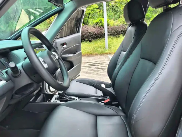 Honda Fit — Фото автомобиля 11