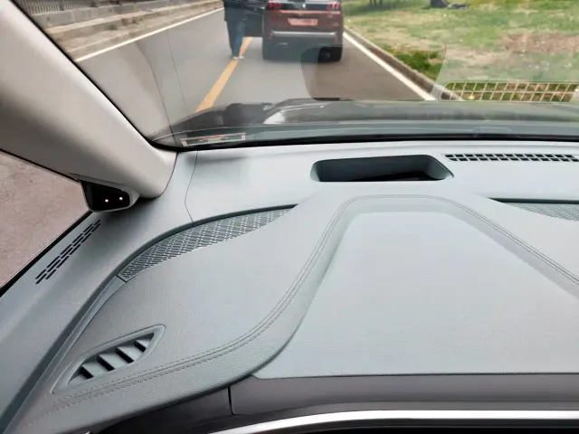 Maxus G90 — Фото автомобиля 13