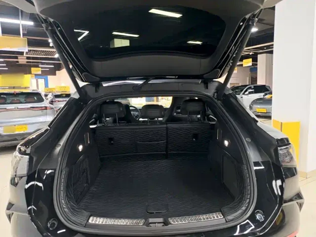 BYD Sealion 07 EV — Фото автомобиля 18