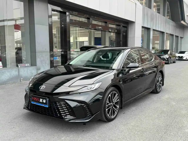 Фотография автомобиля — Toyota Camry