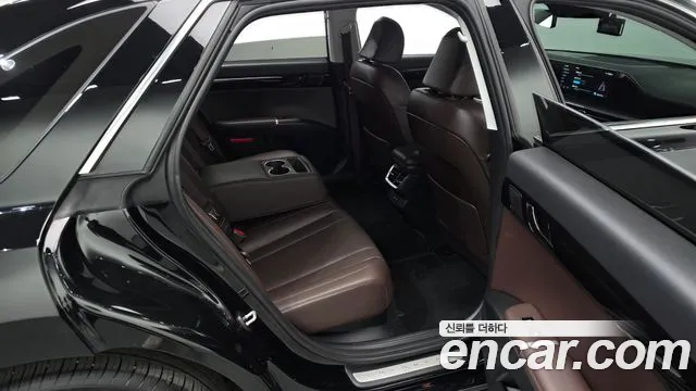 Hyundai Grandeur GN7 — Фото автомобиля 18