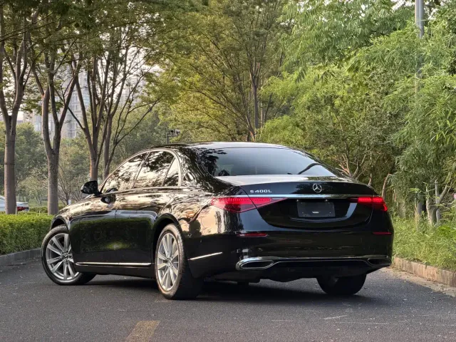 Mercedes-Benz S-Class — Фото автомобиля 7